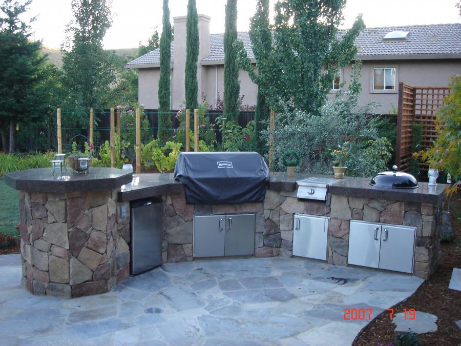 Picture of A recent barbecue installation in Danville: one runs on natural gas the other runs on charcoal. - Pacific Landscaping