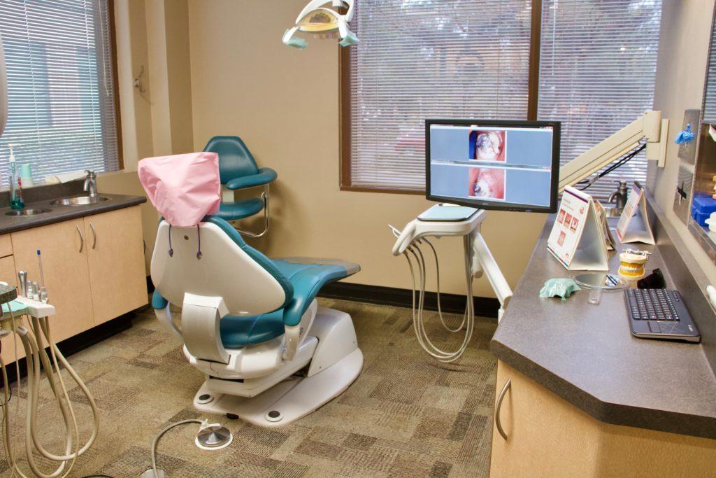 Picture of Each of Dr. dela Cruz's evaluation rooms is equipped with state-of-the-art equipment. - Alfred B. dela Cruz, DDS