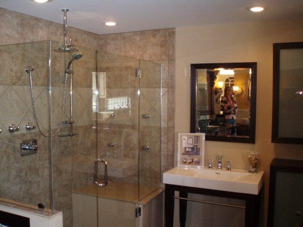 Picture of The company provides kitchen and bathroom remodeling services. - Ric's Kitchen & Bath Showroom