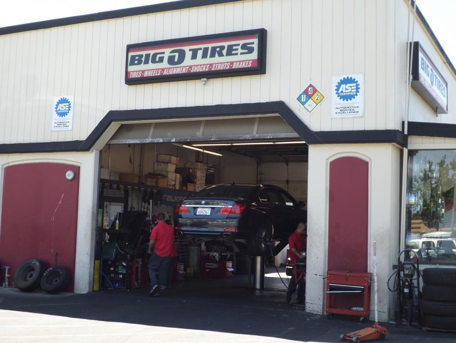 Picture of Big O Tires - Pleasanton's shop is equipped to service all types of vehicles. - Big O Tires - Pleasanton