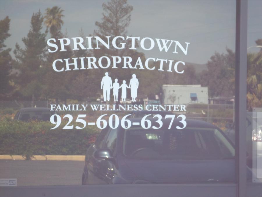 Picture of Springtown Wellness Center treats all members of the family. - Springtown Wellness Center - Jag Dhesi, D.C.