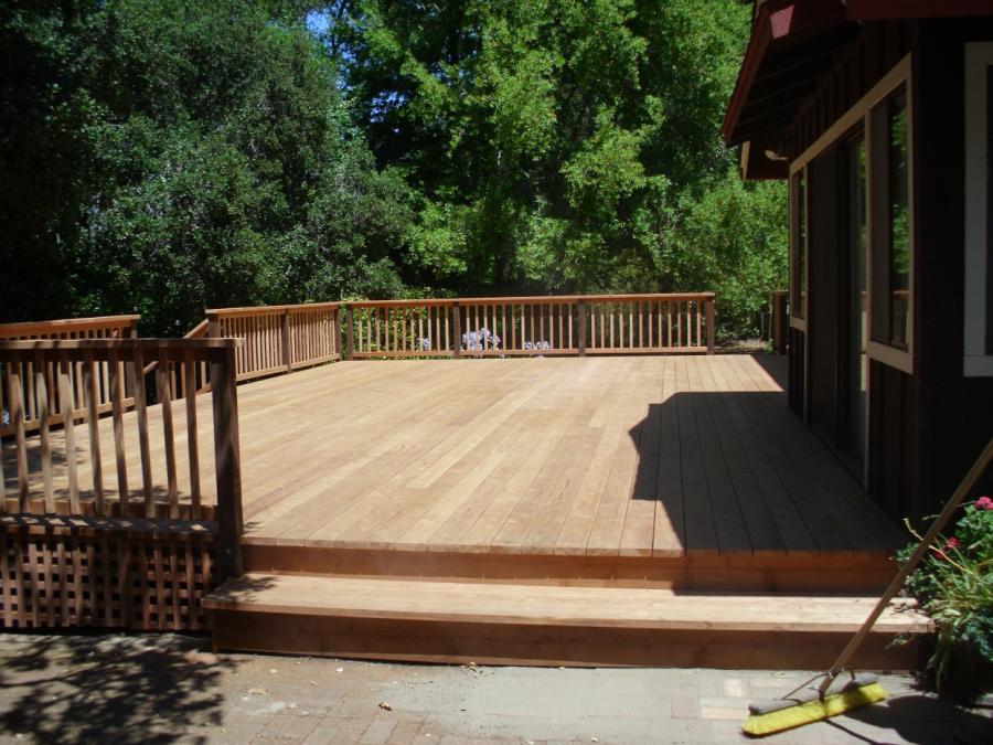 Picture of Thomas A Daly Construction hand-picks each redwood board for its deck projects. - Thomas A Daly Construction