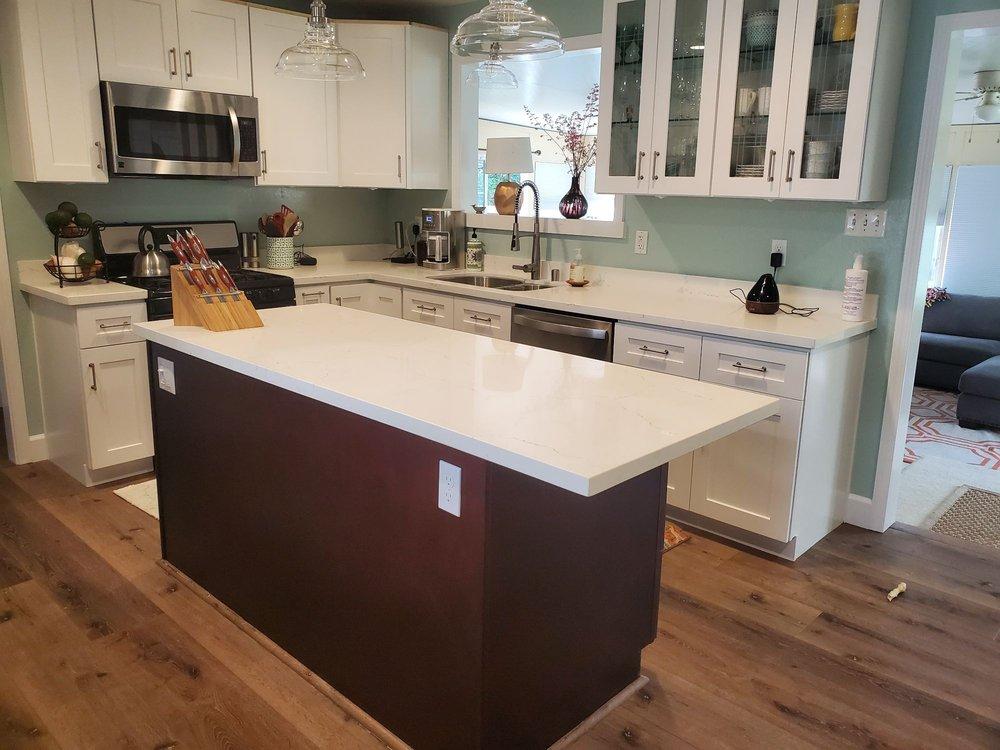 Picture of A Ramos Construction remodeled this kitchen. - A Ramos Construction, Inc.