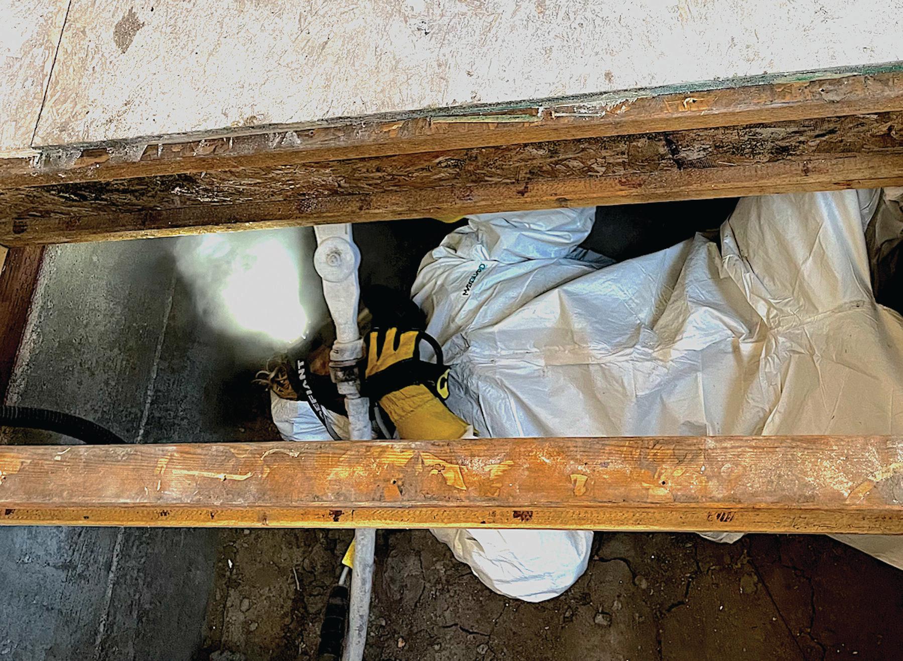 Picture of NBE Property Restoration utilizes state-of-the-art dry ice blasting machines as an innovative and eco-friendly way to effectively remediate after moisture and mold destruction. - NBE Property Restoration