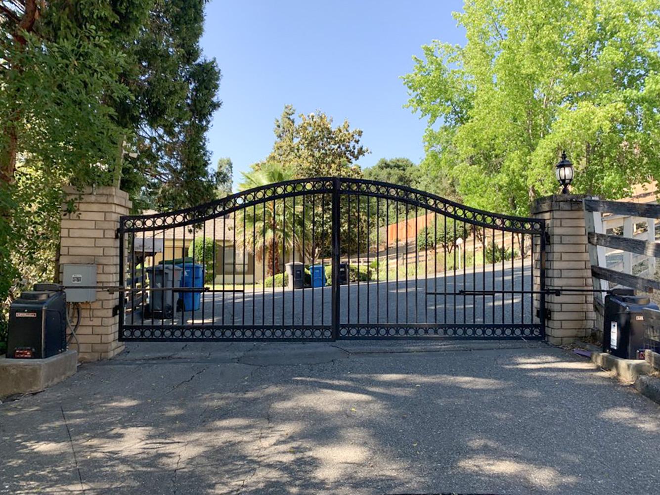 Picture of Automatic Gate Masters & Garage Doors, Inc. - Automatic Gate Masters & Garage Doors, Inc.