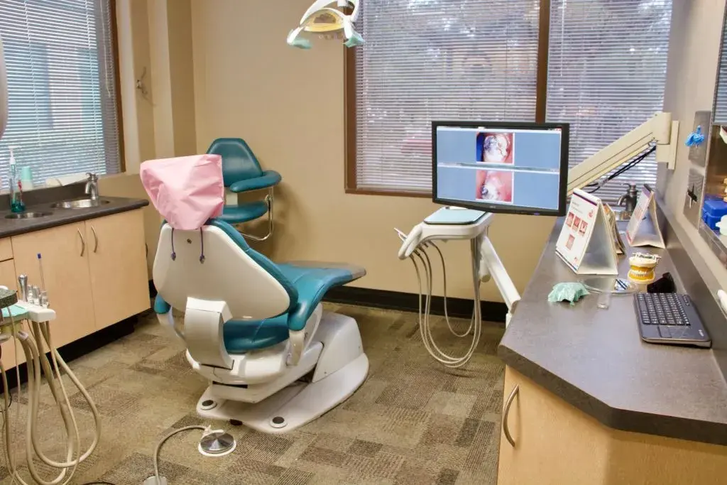 Picture of Each of Dr. dela Cruz's evaluation rooms is equipped with state-of-the-art equipment. - Alfred B. dela Cruz, DDS