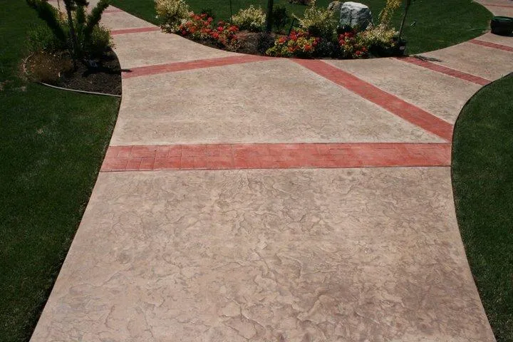 Picture of A beautifully crafted walkway featuring contrasting textures and colors, exemplifying Quality First Home Improvement, Inc.'s focus on quality outcomes. This harmonious design is a testament to their high customer satisfaction ratings. Copyright ©2025 Diamond Certified Resource. - Quality First Home Improvement, Inc.