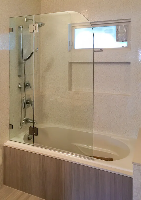 Picture of  A seamless blend of function and elegance, this shower design by Schicker Luxury Shower Doors, Inc. brings sophistication to any bathroom space. Recognized for expertise and quality, Schicker consistently achieves a Highest in Quality rating. Copyright ©2025 Diamond Certified Resource.

 - Schicker Luxury Shower Doors, Inc.