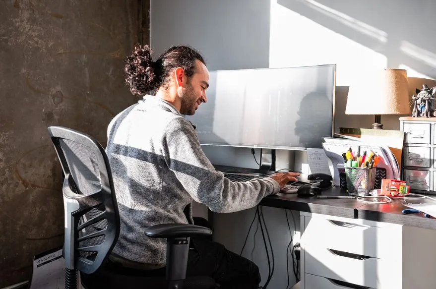 Picture of In a sunlit room, a focused individual at Alley Cat navigates complex designs on a curved monitor, embodying the company's dedication to quality outcomes. Their thoughtful approach is mirrored in Alley Catâ€™s highest customer satisfaction ratings. Copyright ©2025 Diamond Certified Resource

 - Alley Cat