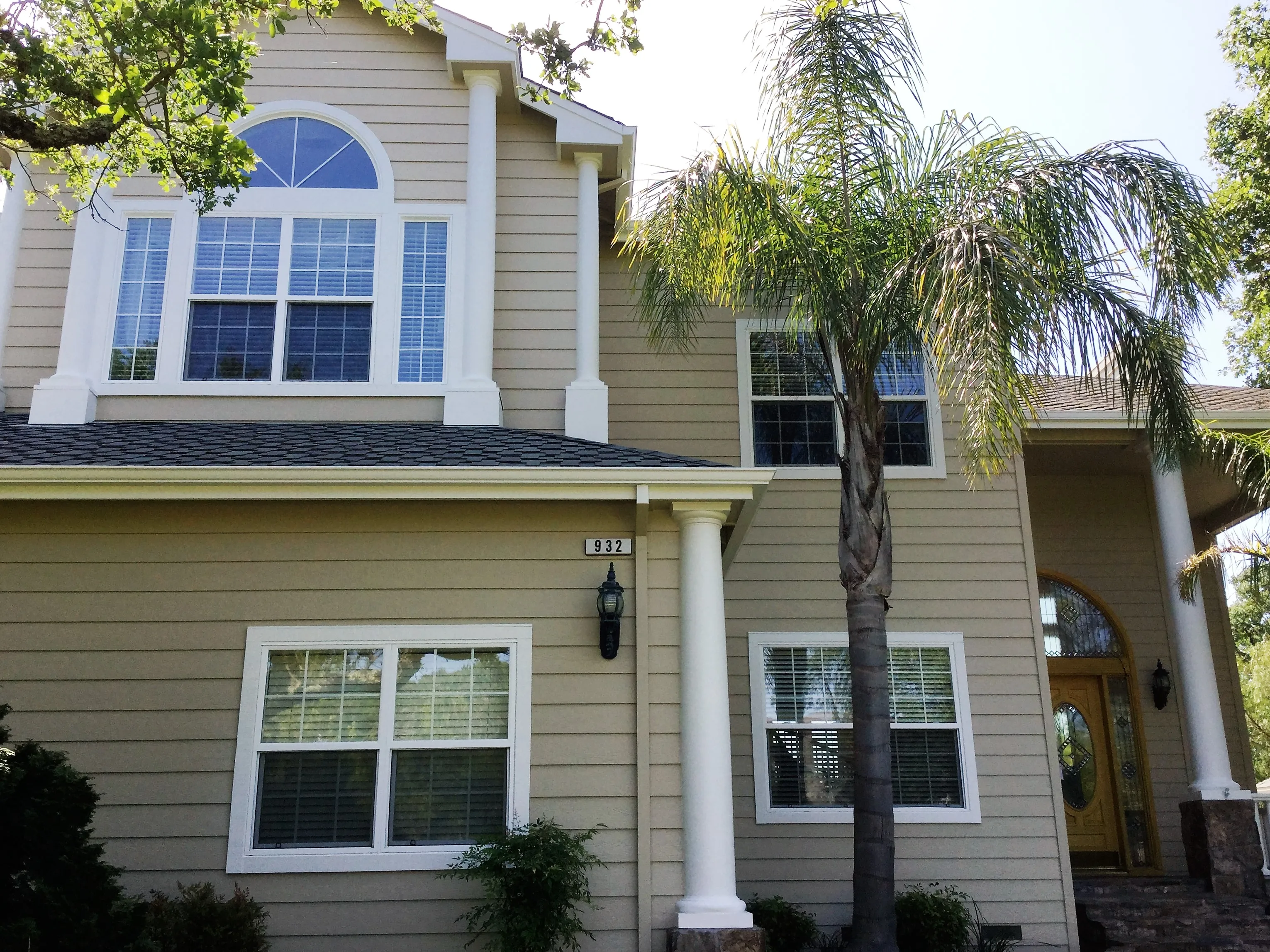 Picture of Amidst the elegant facade and grand columns, Solidarity Painting, Inc. showcases their meticulous craftsmanship in exterior finishes, a testament to their focus on quality outcomes. Copyright ©2025 Diamond Certified Resource

 - Solidarity Painting, Inc.